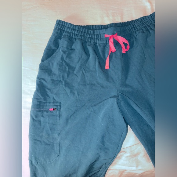 FIGS *LIMITED EDITION* Caribbean Blue Uman Relaxed Scrub Pants XXL/P - Picture 3 of 7